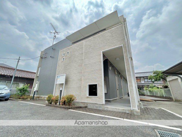 アーラ・ピッコロの外観写真