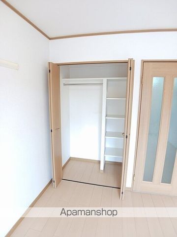 カルフールB.C白山の内装写真