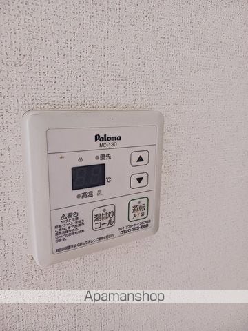 ハイクォリティーマンション麗華の内装写真