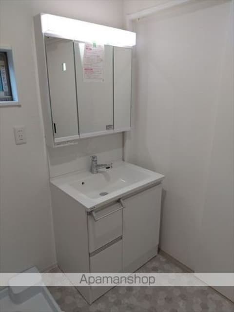 和歌山県和歌山市北出島[3LDK/97.7m2]の洗面所