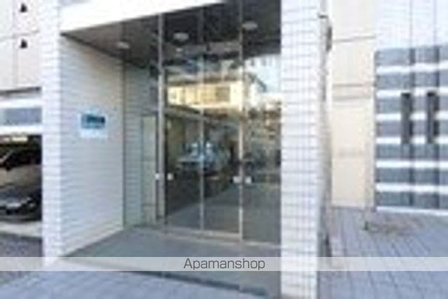 Ｔ’ｓｇａｒｄｅｎ和泉多摩川[1R/35.01m2]のエントランス