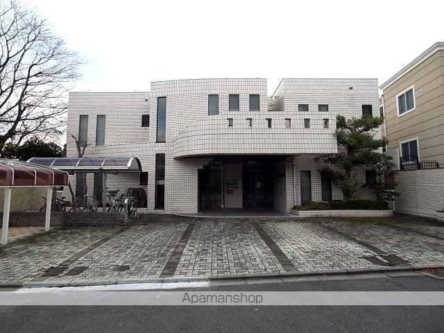 テラスロマネの外観写真