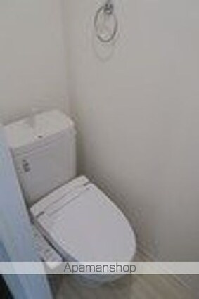 東京都北区志茂１丁目[1R/15.82m2]のトイレ