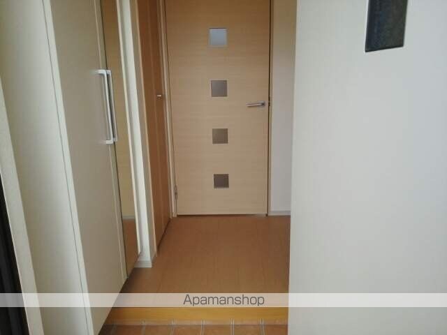 和歌山県和歌山市内原[1LDK/45.89m2]の玄関