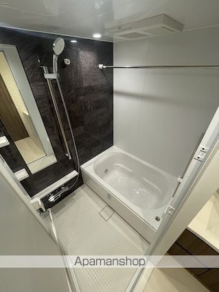 Ｓ－ＲＥＳＩＤＥＮＣＥ両国ｓｅｒｅａ[2LDK/50.76m2]のバス