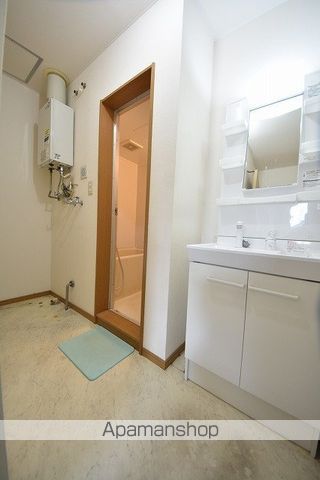 ファミリーマンションN39の内装写真