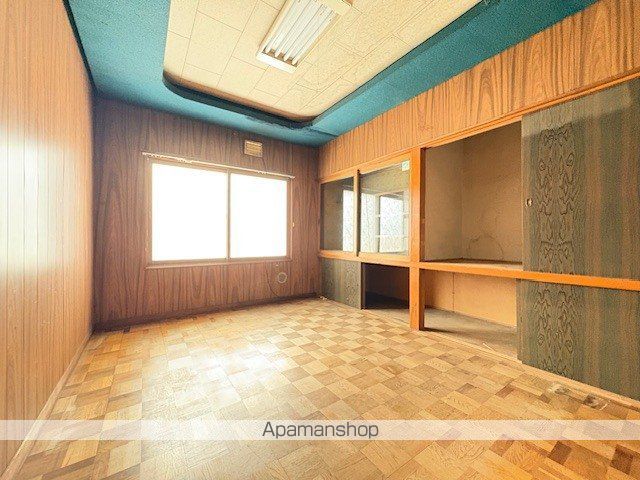 滝川市 2階建 築52年の内装写真