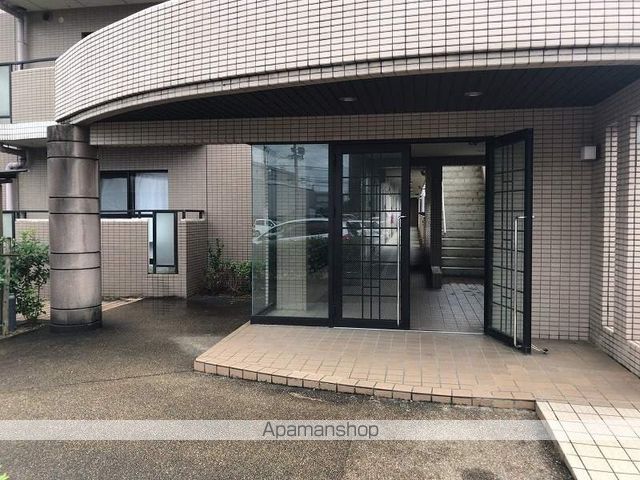 セントラルコート佳日の玄関写真
