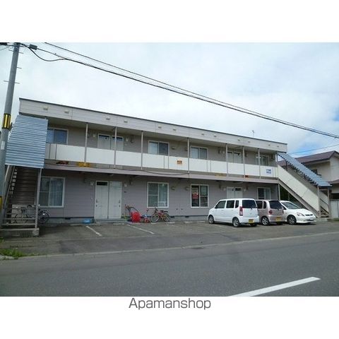 ハイツ岡崎中ノ島の外観写真