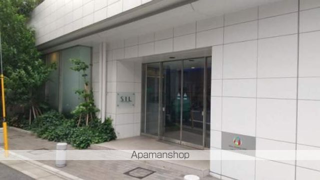 SIL西五反田の玄関写真