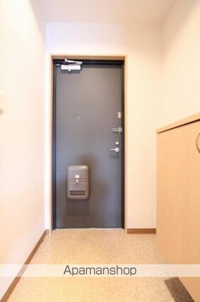 フィネス松島[1K/30.96m2]の玄関