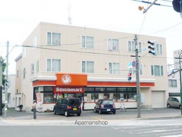 AURAの周辺写真
