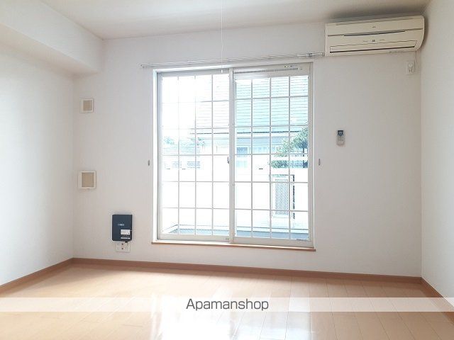 クローバーの内装写真