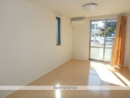 ＧＲＥＡＴ　ＣＯＵＲＴ[1LDK/48.61m2]のリビング・居間