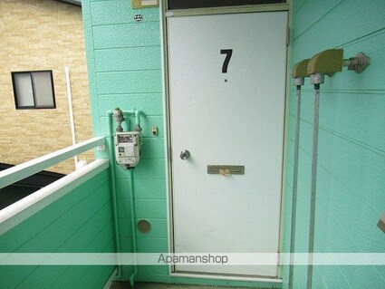 第３伸陽閣[1K/24.76m2]のエントランス4