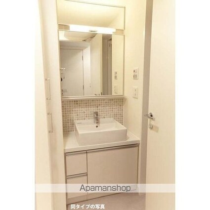 コンフォリア東池袋ＷＥＳＴ[1LDK/31.75m2]の洗面所