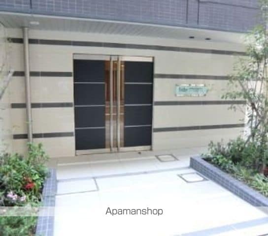 アイル両国参番館の玄関写真