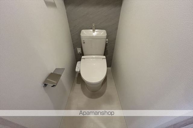 コンフォリア新大阪宮原Qの内装写真