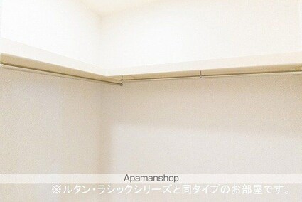 エムズガーデンＡ[1R/40.94m2]の収納