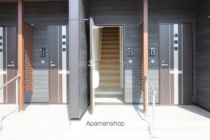 アポロクスⅡ[2LDK/59.58m2]の玄関