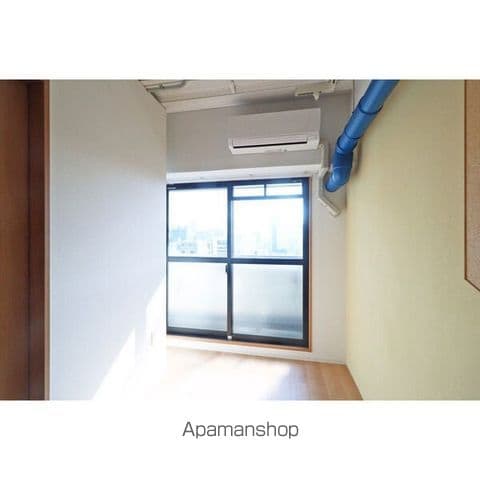 SERENITE−04の内装写真