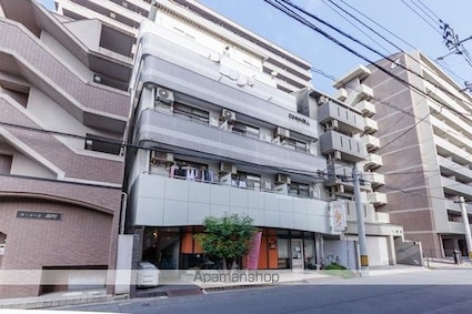 小川マンション[1R/24.64m2]の外観1