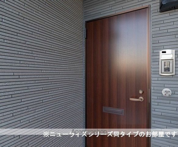 ラ ヴィ ベール IIの玄関写真