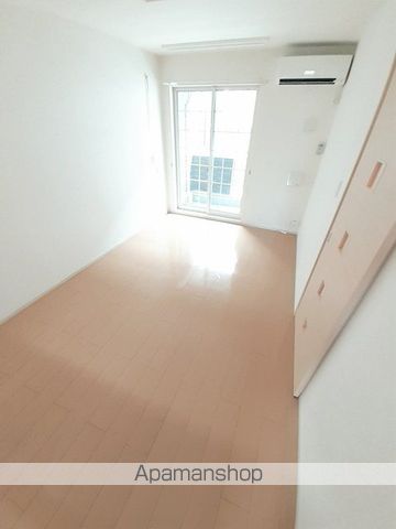 シエスタ IIIの内装写真
