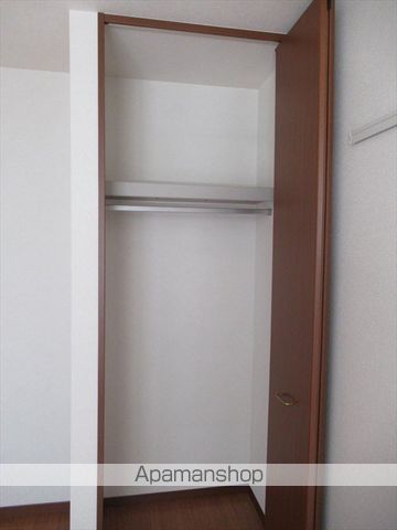 デルタ・ケーテイの内装写真