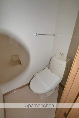 クレストタウンメイプルDの内装写真