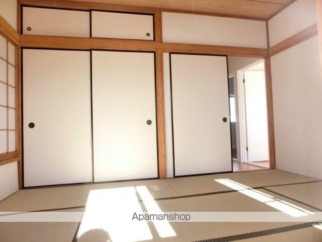 岩間住宅 3号棟の内装写真