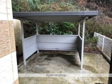 レオパレスアクテイー泉[1K/22.35m2]の共用部1