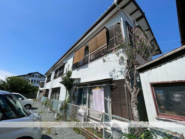 高橋アパートの外観写真