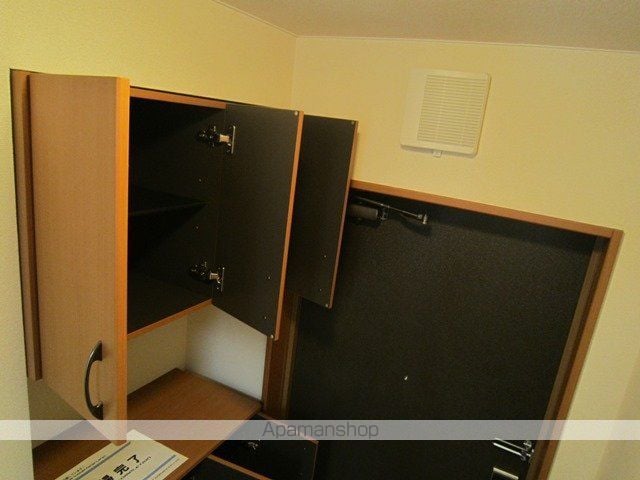 クレストールの内装写真