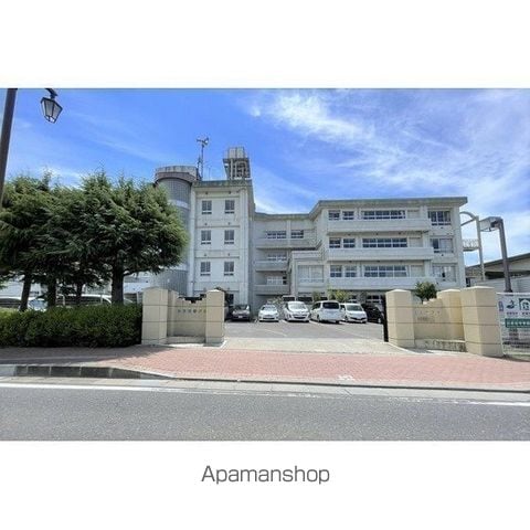 シャイニーヒルズB棟の周辺写真