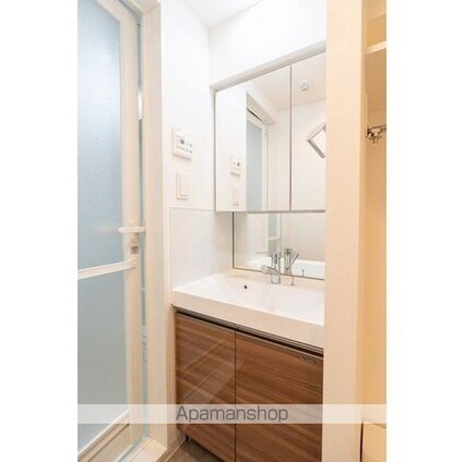 コンフォリア・リヴ新中野ＳＯＵＴＨ[1DK/25.72m2]の洗面所