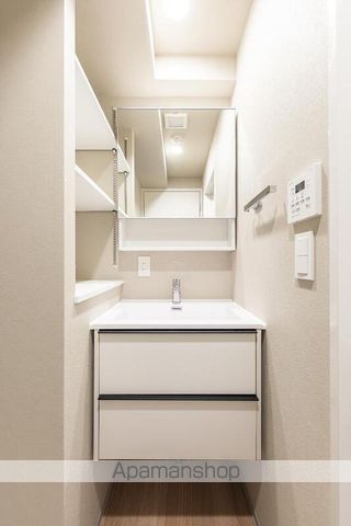 ワンルーフフラット蔵前の内装写真