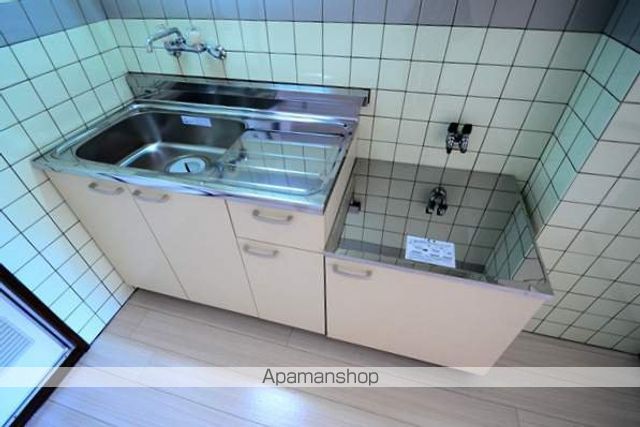 和秀舟入本町ビルの内装写真
