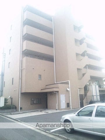 下伊福かわいマンションの外観写真