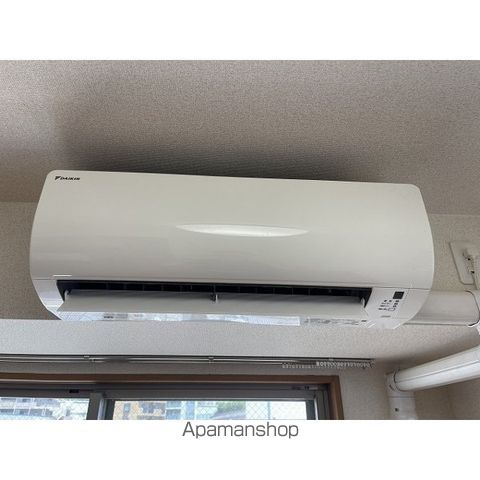 メゾンヌーヴェルの内装写真