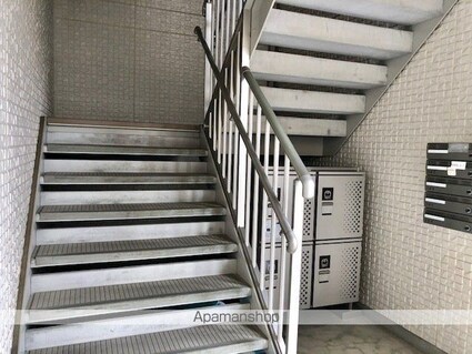 カームコトブキ[1LDK/35.1m2]のエントランス2