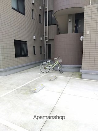 東京都中野区弥生町５丁目[1LDK/44.74m2]の共用部2