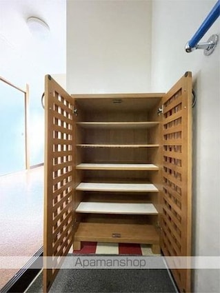 庄司ビル[2K/34.8m2]の共用部1