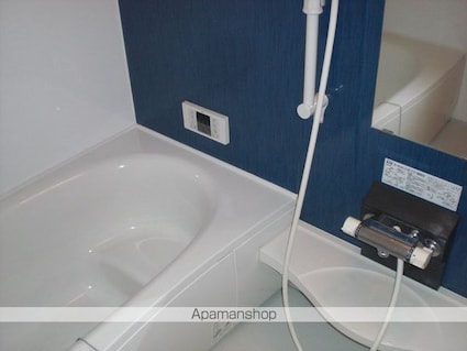 ダディハウス陣城ＩＩＩ[2LDK/63.35m2]のバス