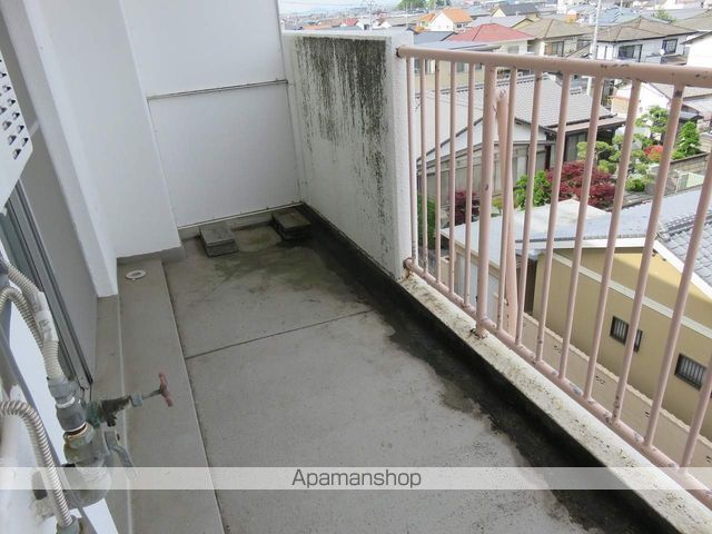 サンロイヤル欄振留の内装写真