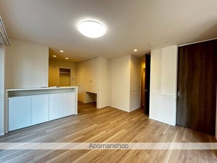 エミーズ２[2LDK/58.4m2]のリビング・居間