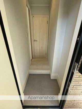 東京都中野区鷺宮１丁目[1LDK/30.44m2]の玄関