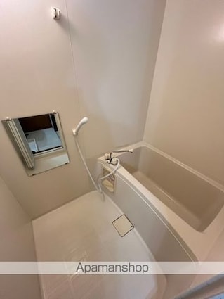 マンションＲＥＦＩＮＡＤＯ[3LDK/64.92m2]のバス