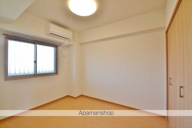ピュアライン医大東の内装写真