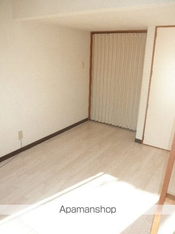 COZ-TWOの内装写真